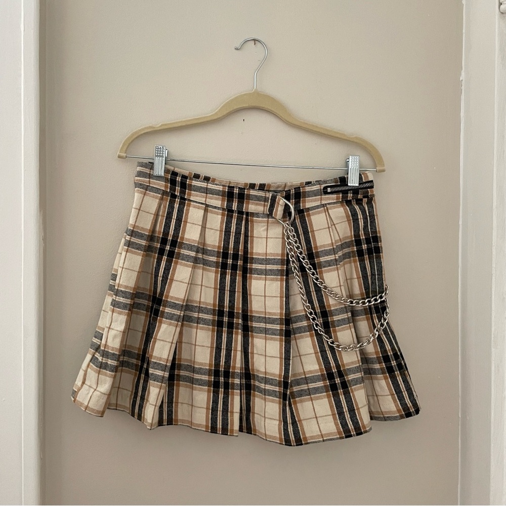Plaid Pleated Skirt with Chain ⛓️‍💥
